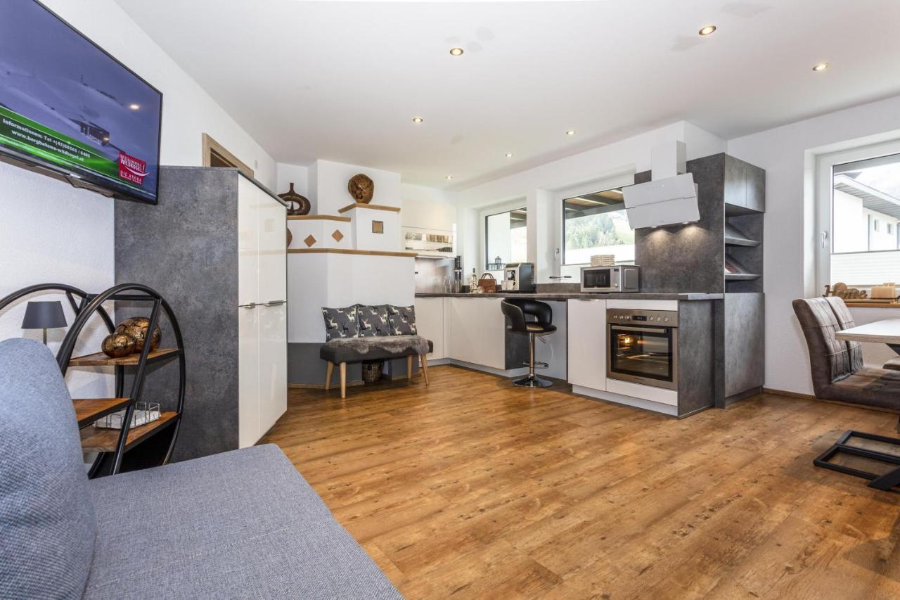 Ferienwohnung Katharina Hollersbach im Pinzgau Exteriör bild